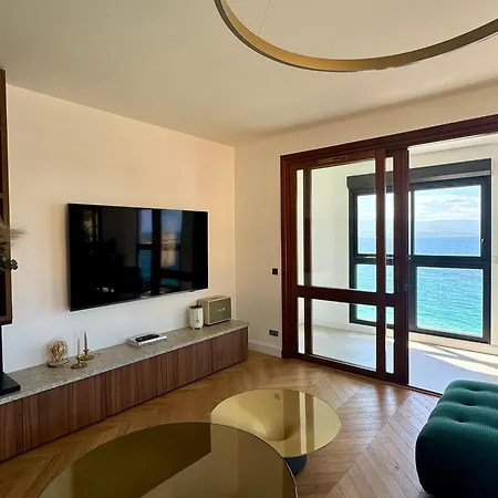 Hyper Centre, Front De * 아작시오