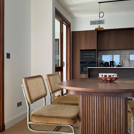 Hyper Centre, Front De 아파트 *