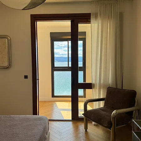 Hyper Centre, Front De 아파트 *