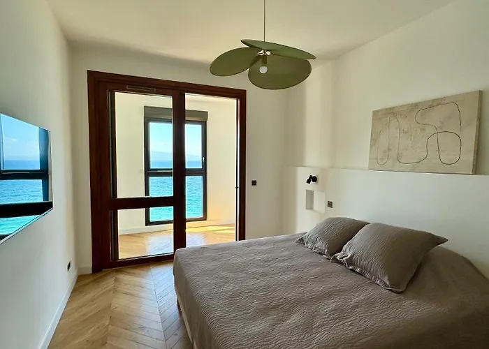 Hyper Centre, Front De Daire Ajaccio (Corsica)