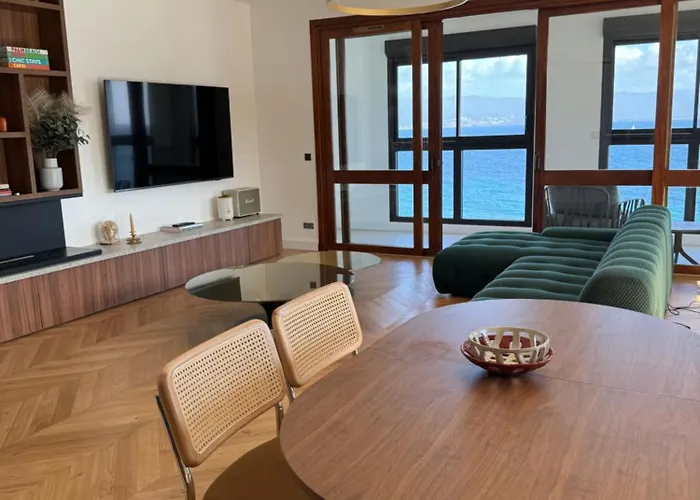 Hyper Centre, Front De Аяччо