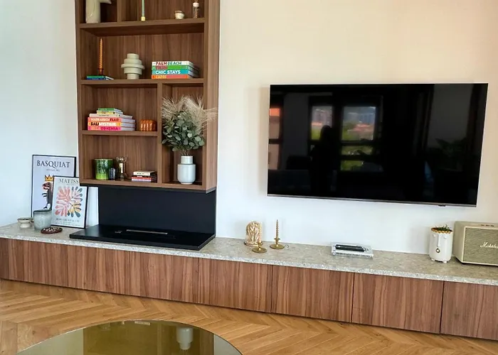 Hyper Centre, Front De Аяччо