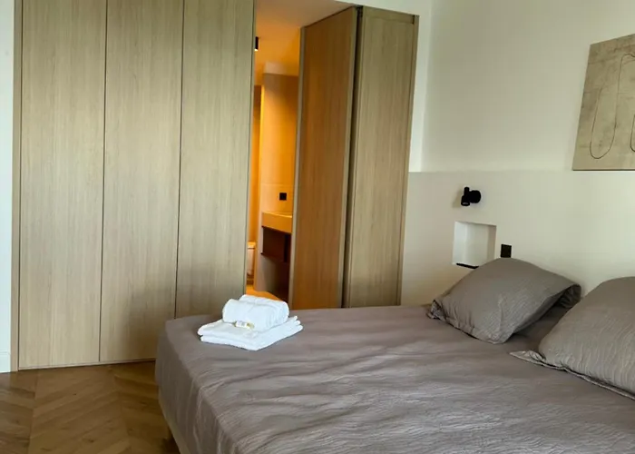 Hyper Centre, Front De Daire Ajaccio (Corsica)